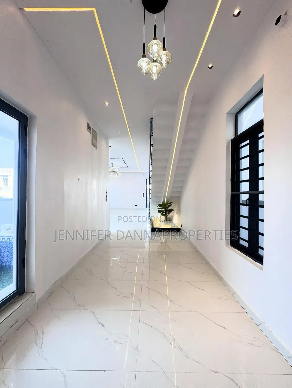 5bdrm Duplex in VGC / Ajah for sale in VGC / Ajah