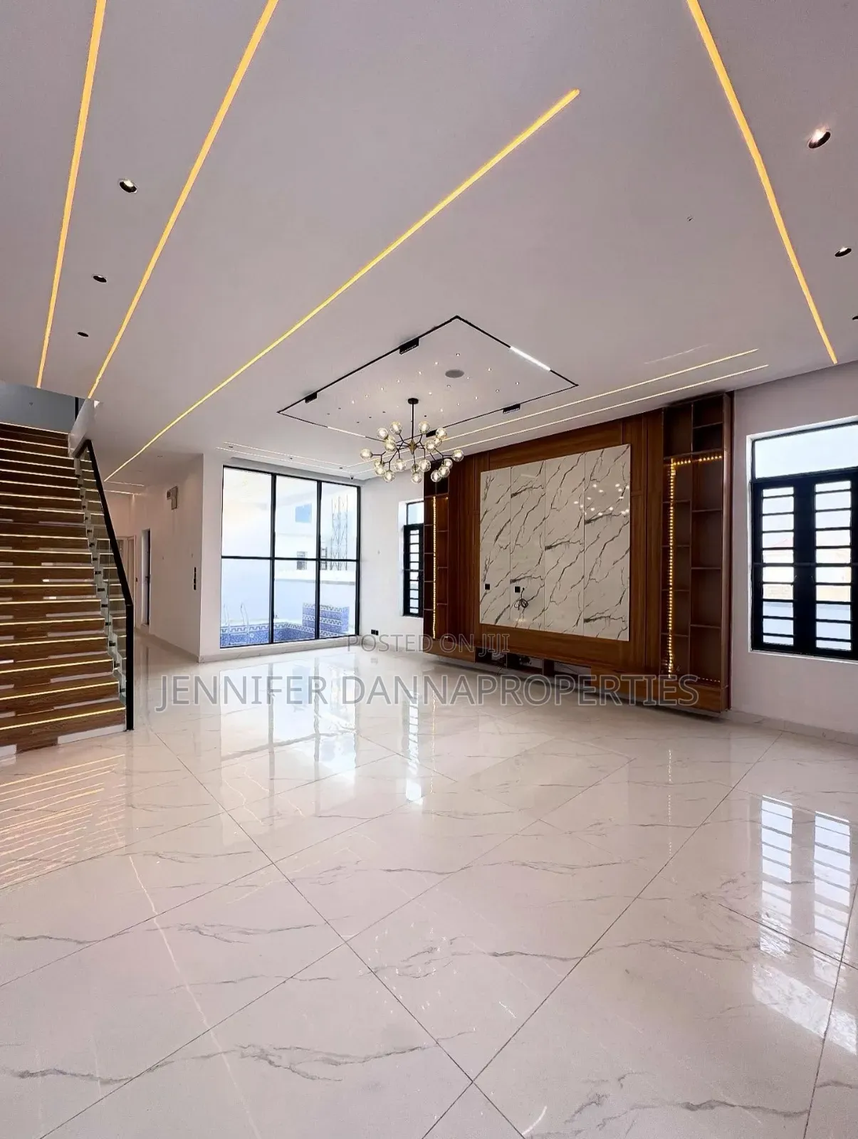 5bdrm Duplex in VGC / Ajah for sale in VGC / Ajah