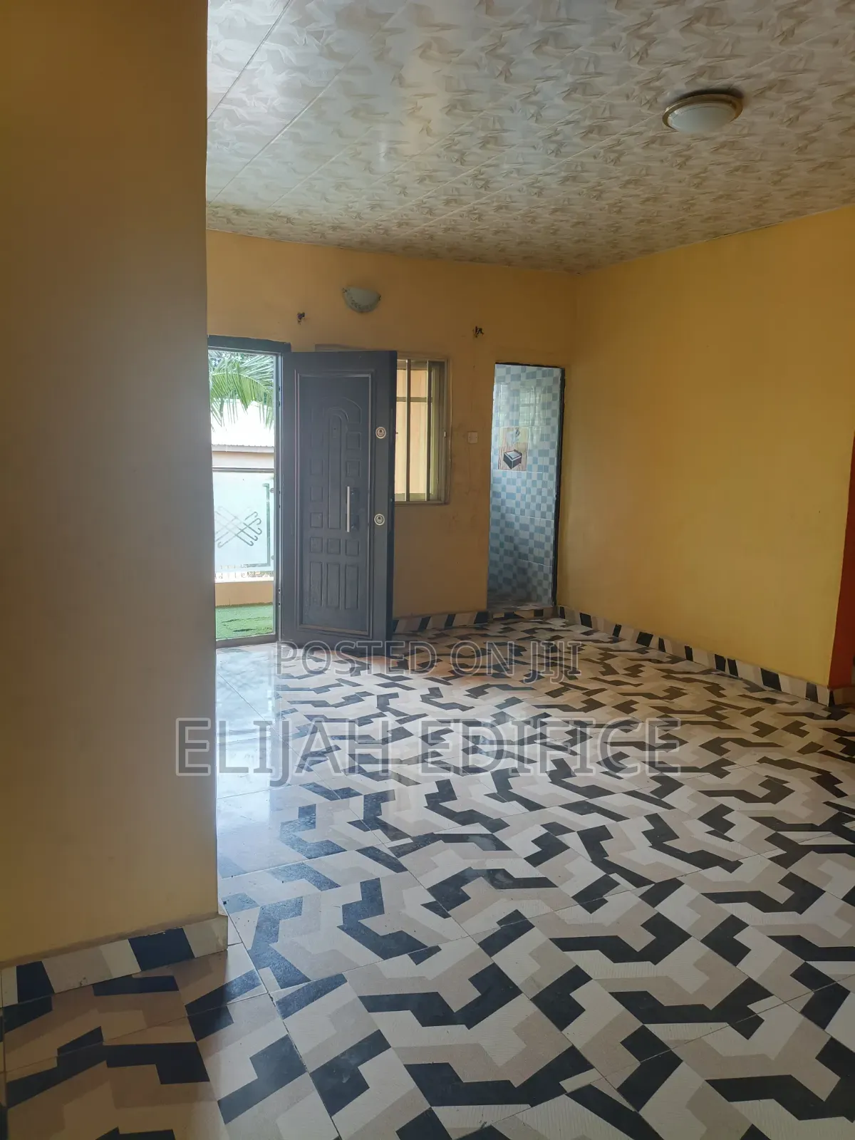Furnished 3bdrm Block of Flats in Omitoro, Ijede / Ikorodu for rent in Ijede / Ikorodu