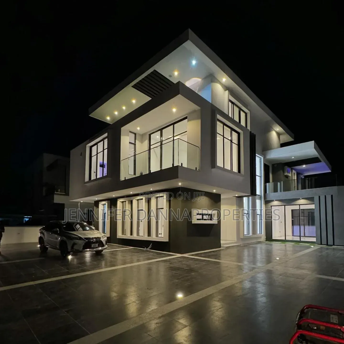 5bdrm Duplex in Lake Viewe Park 2, Lekki Phase 2 for sale in Lekki Phase 2