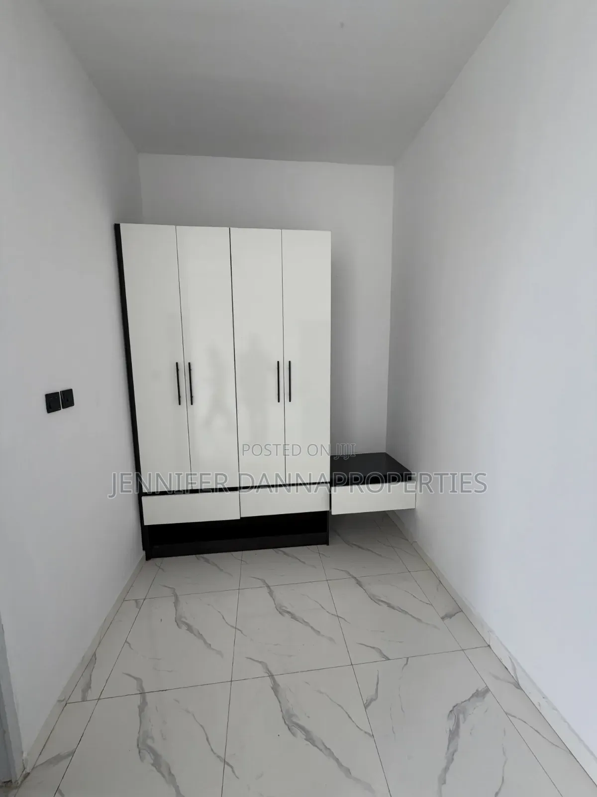 4bdrm Townhouse/Terrace in Thomas Estate for sale in Thomas Estate