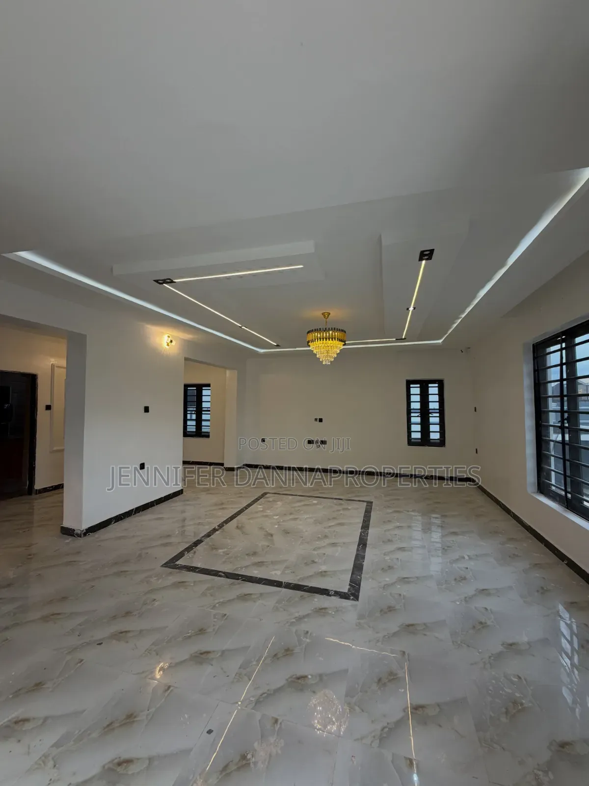 4bdrm Duplex in Enugu for sale in Enugu
