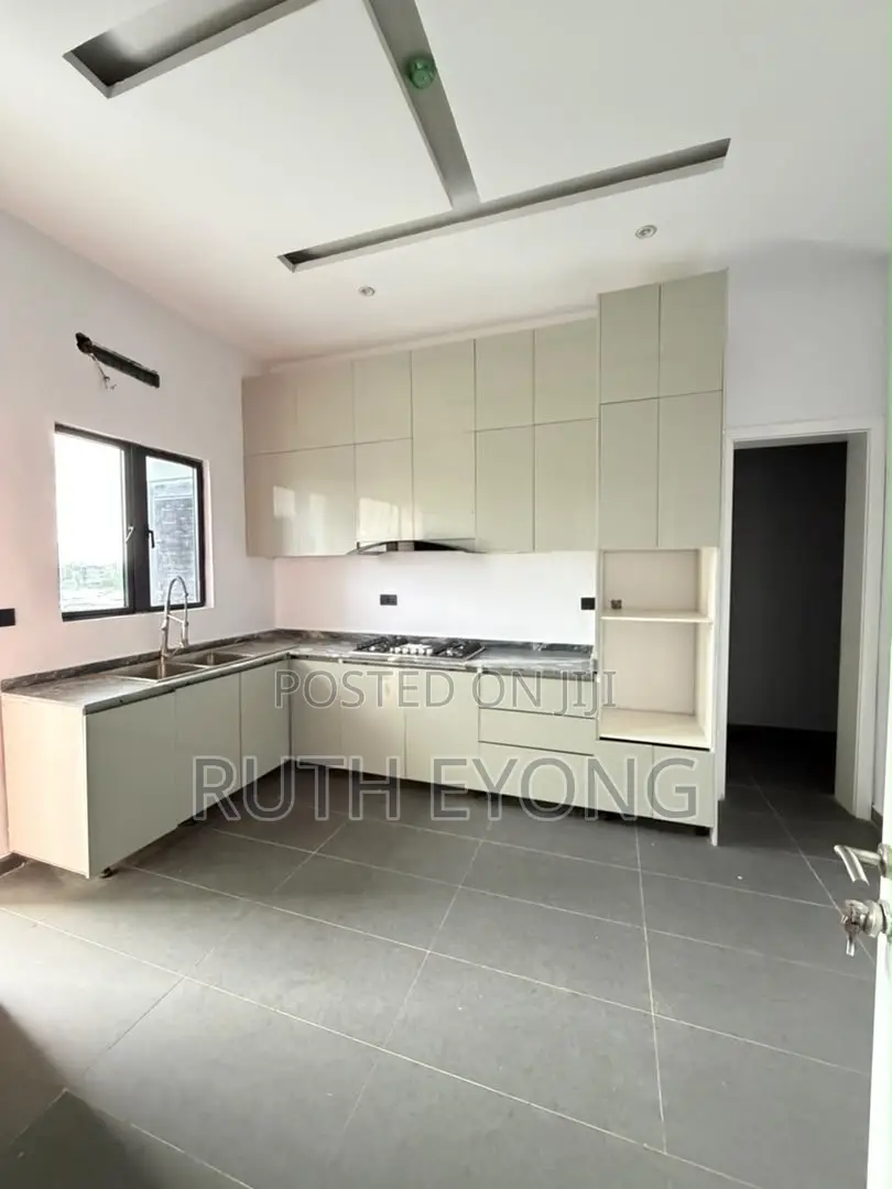 3bdrm Apartment in Victoria Island for rent in Victoria Island Extension