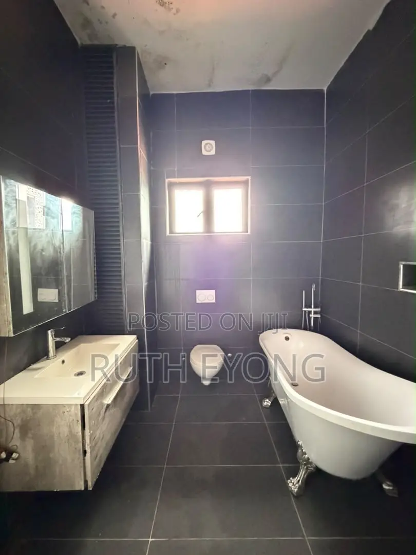 3bdrm Apartment in Victoria Island for rent in Victoria Island Extension