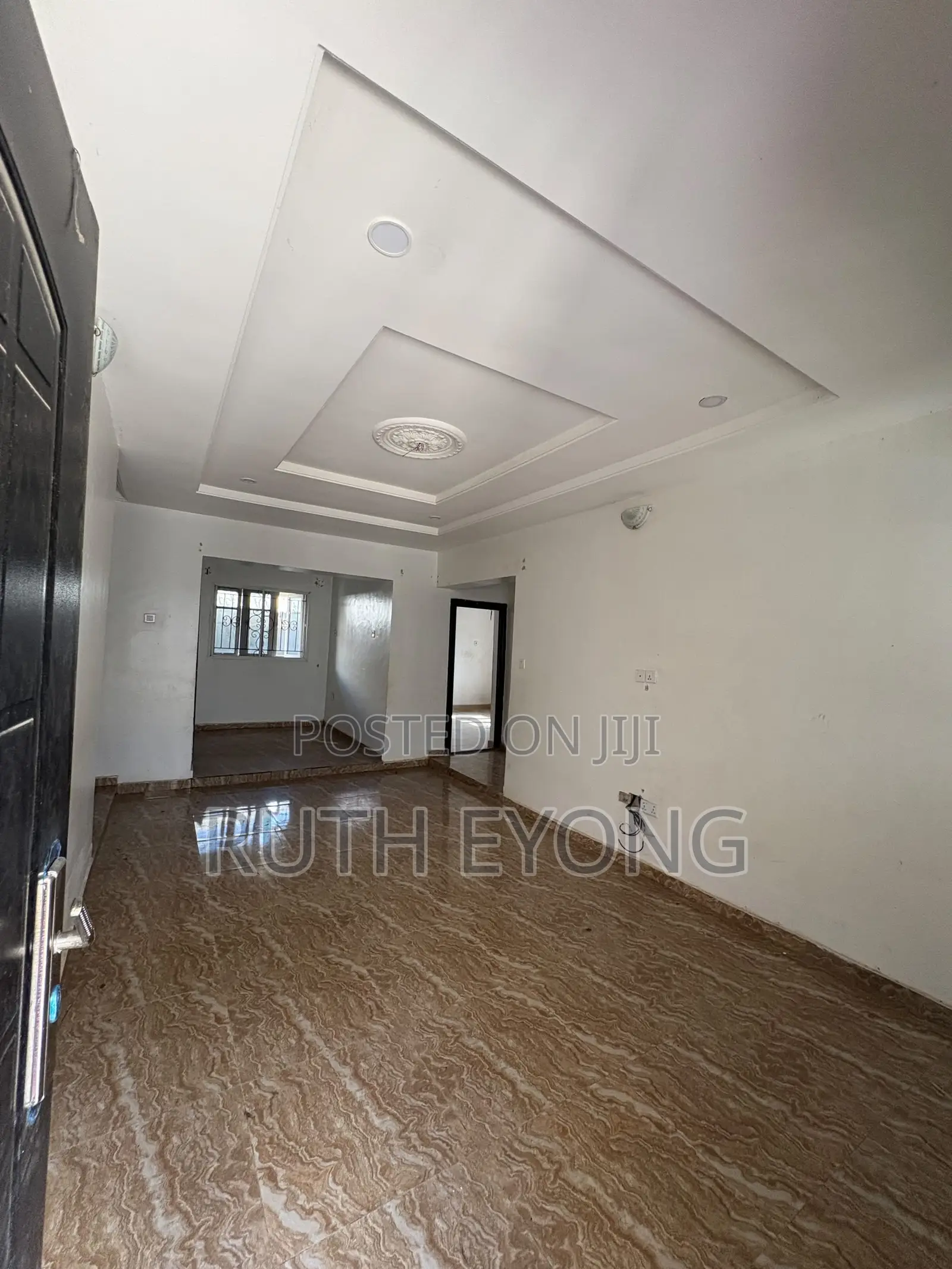2bdrm Apartment in Awoyaya New Road, Sangotedo for rent in Sangotedo