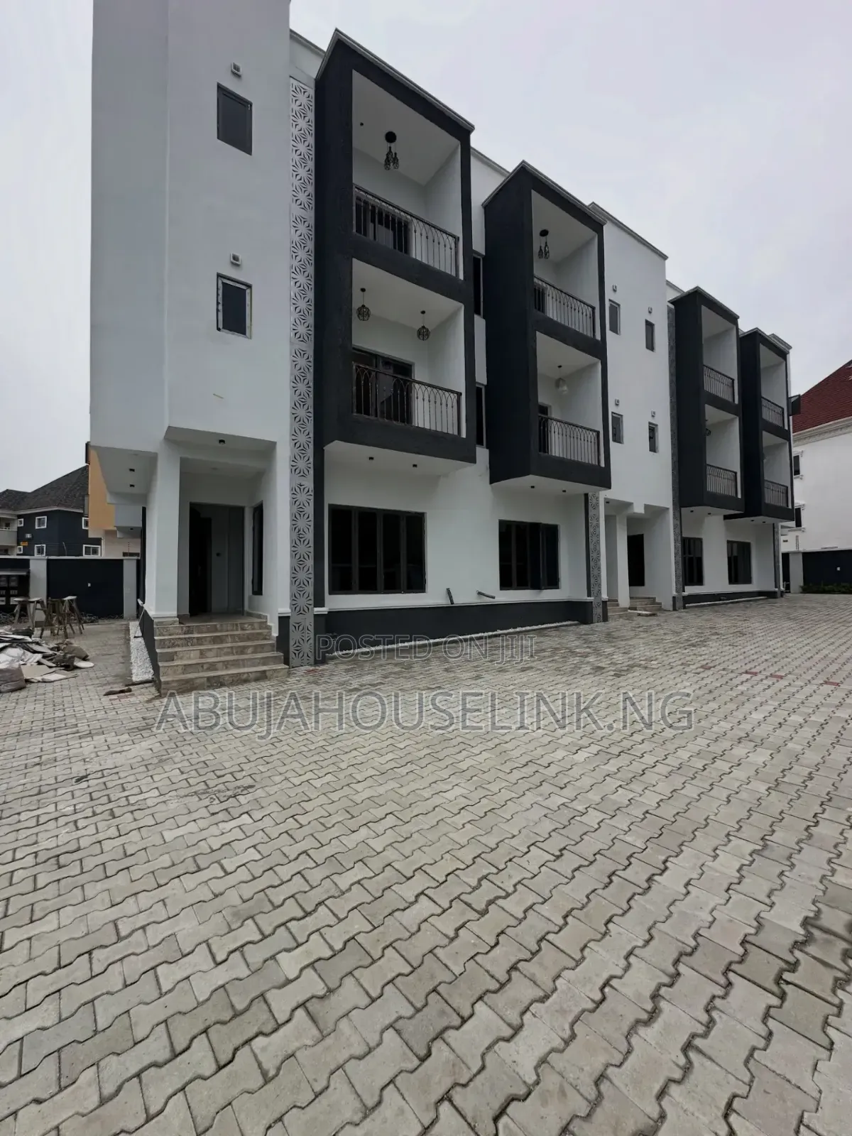 4bdrm Duplex in Jahi Abuja for sale in Jahi