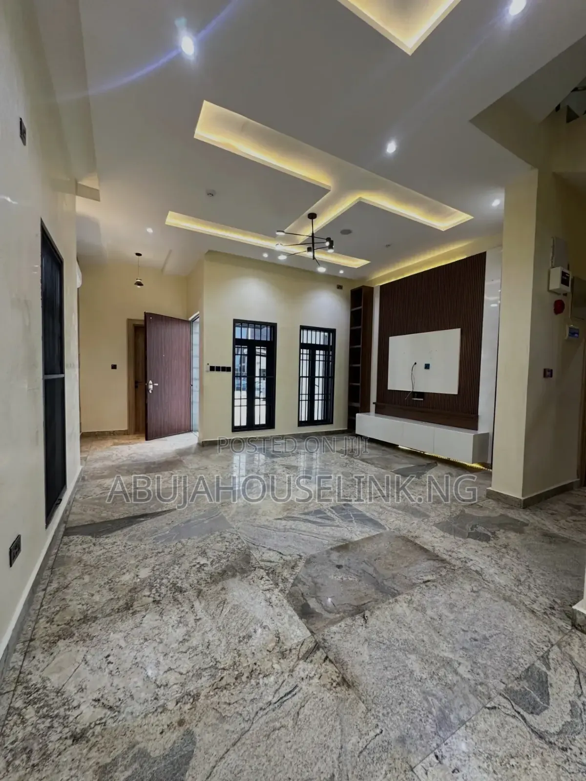 4bdrm Duplex in Jahi Abuja for sale in Jahi