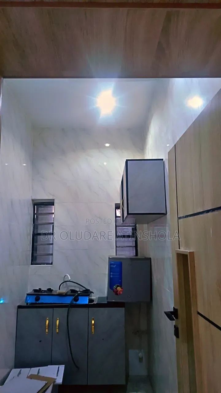 Furnished Room and Parlour in Alimosho