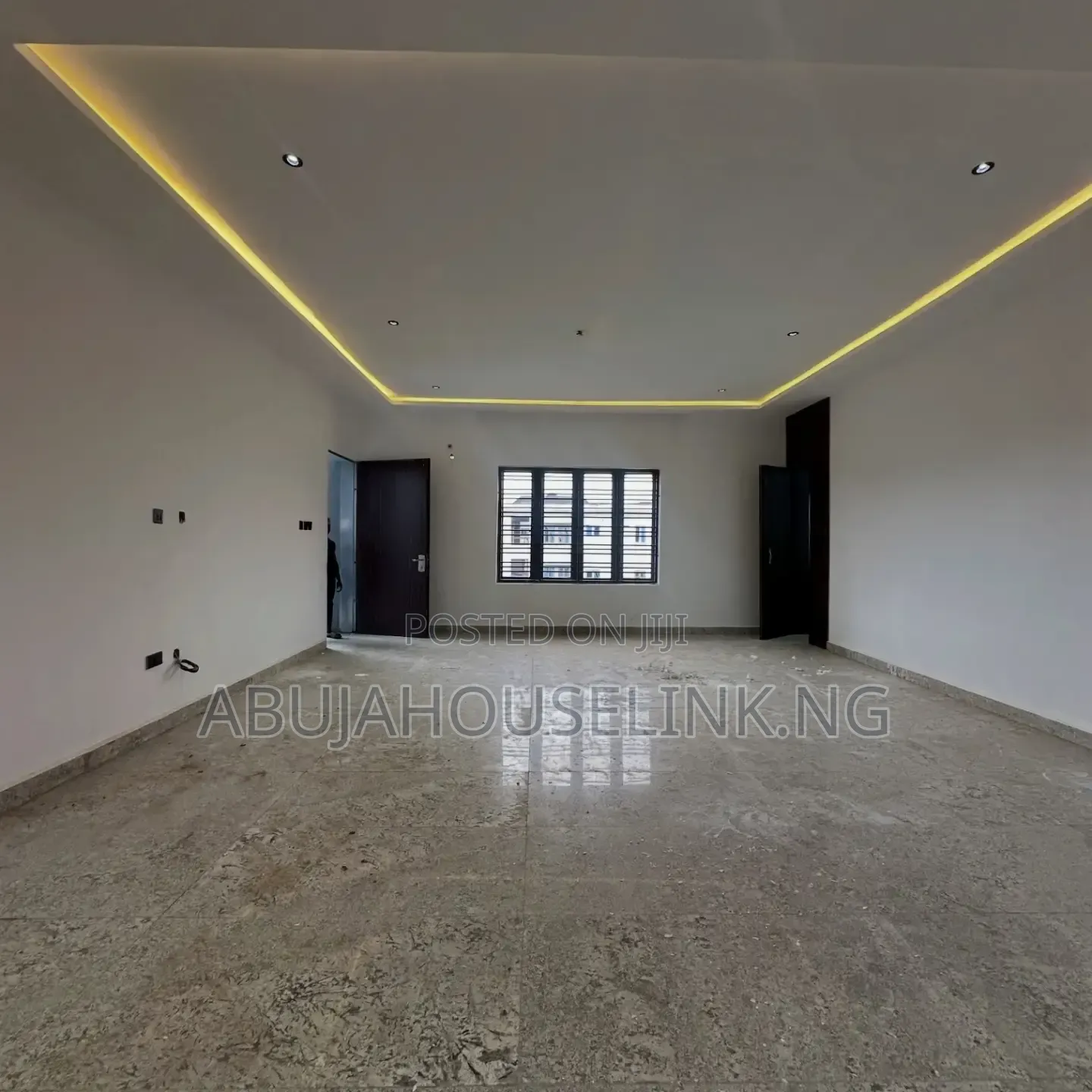 3bdrm Apartment in Wuye Main Abuja for sale in Wuye