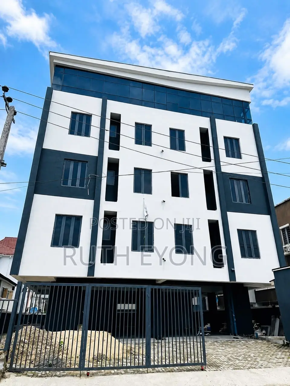 2bdrm Apartment in Ilasan, Ikate, for sale in Ilasan