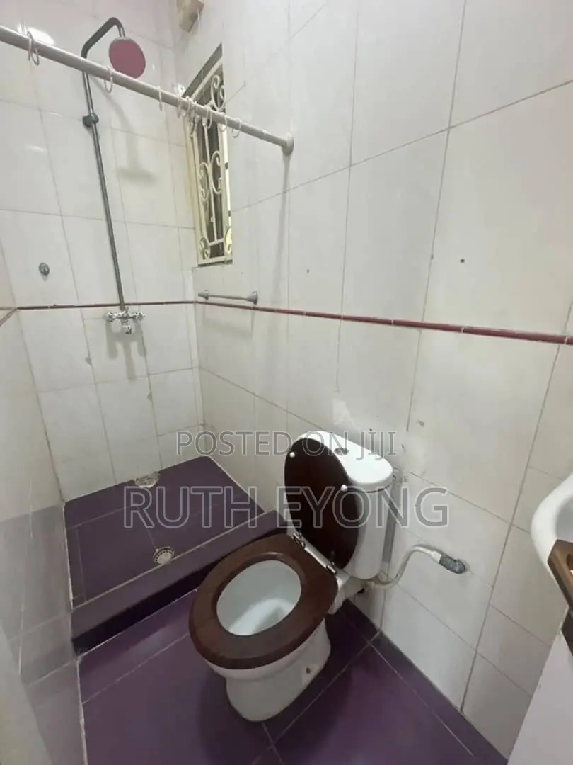 2bdrm Apartment in Off Freedom Way, for rent in Lekki Phase 1