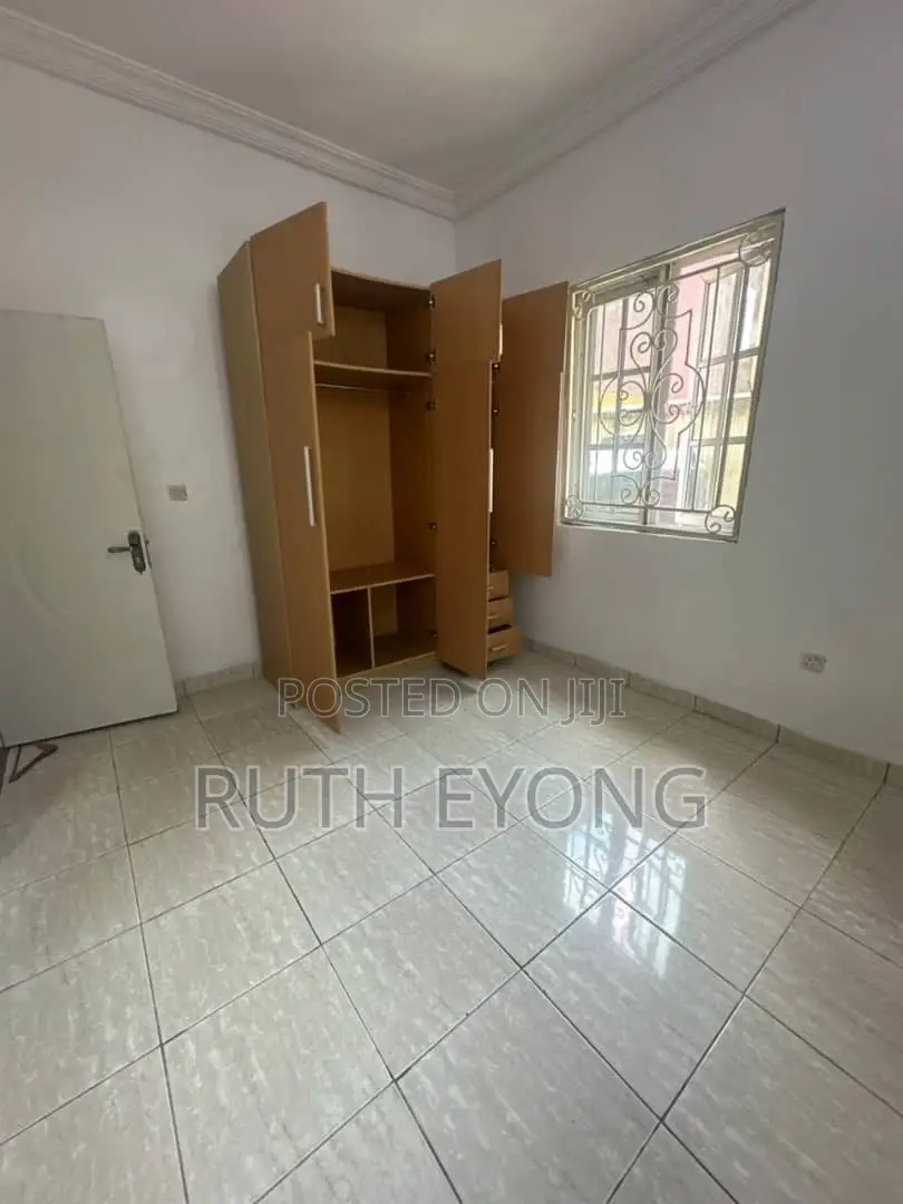 2bdrm Apartment in Off Freedom Way, for rent in Lekki Phase 1