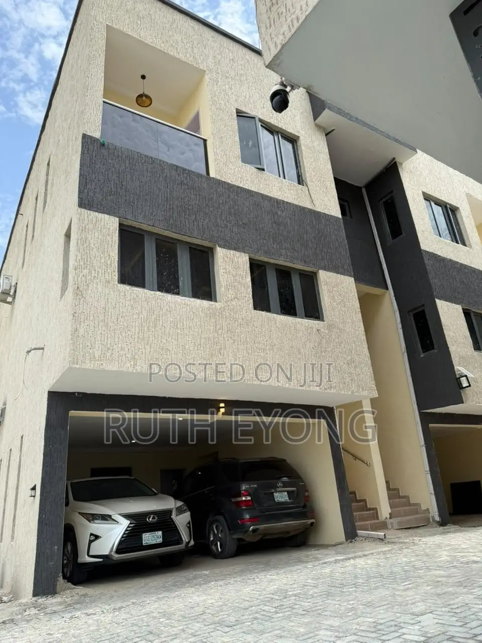 5bdrm Townhouse/Terrace in Abijo Gra, Sangotedo for sale in Sangotedo