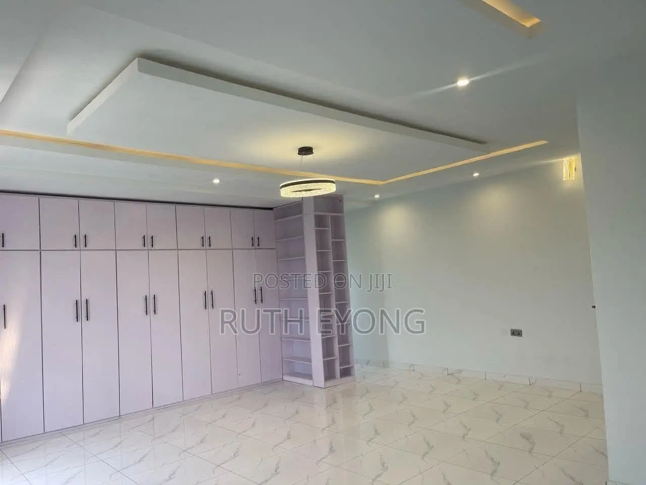5bdrm Townhouse/Terrace in Abijo Gra, Sangotedo for sale in Sangotedo