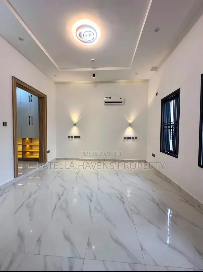 4bdrm Duplex in Jahi for sale in Jahi
