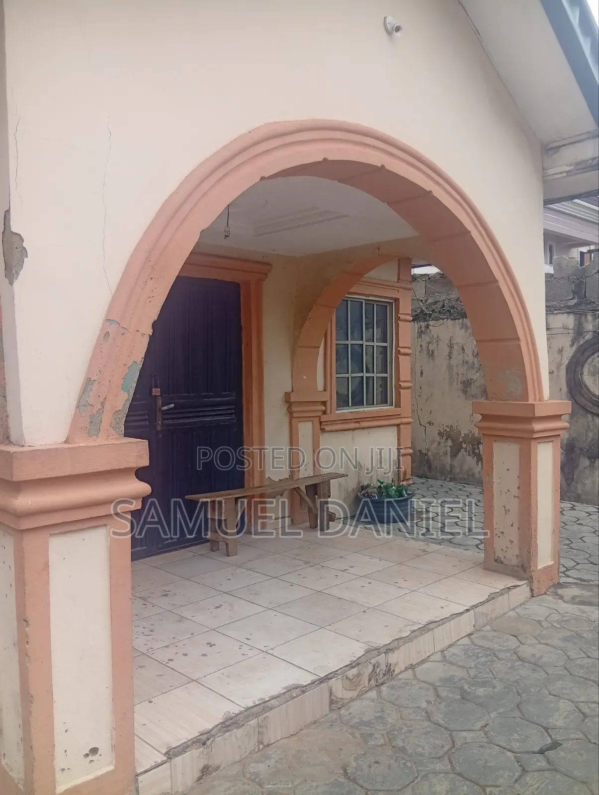 1bdrm Bungalow in Obaolaide Estate, Ibeshe / Ikorodu for sale in Ibeshe / Ikorodu