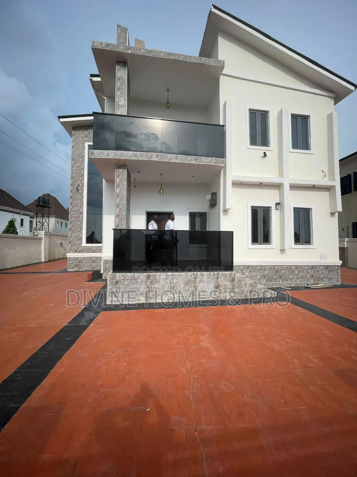 4bdrm Duplex in Lugbe District for rent in Lugbe District