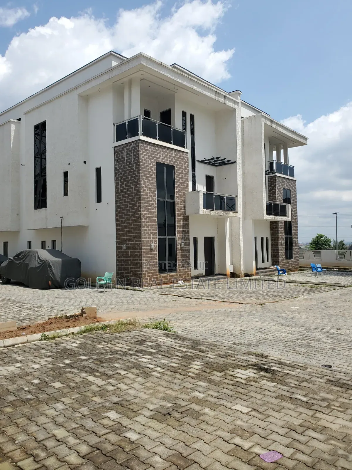 4bdrm Duplex in Katampe Extension for sale in Katampe Extension