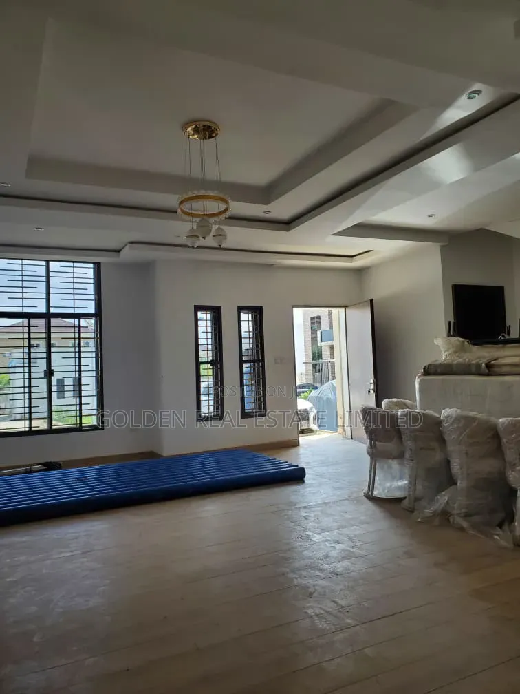 4bdrm Duplex in Katampe Extension for sale in Katampe Extension