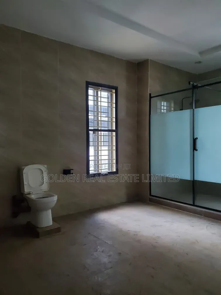 4bdrm Duplex in Katampe Extension for sale in Katampe Extension