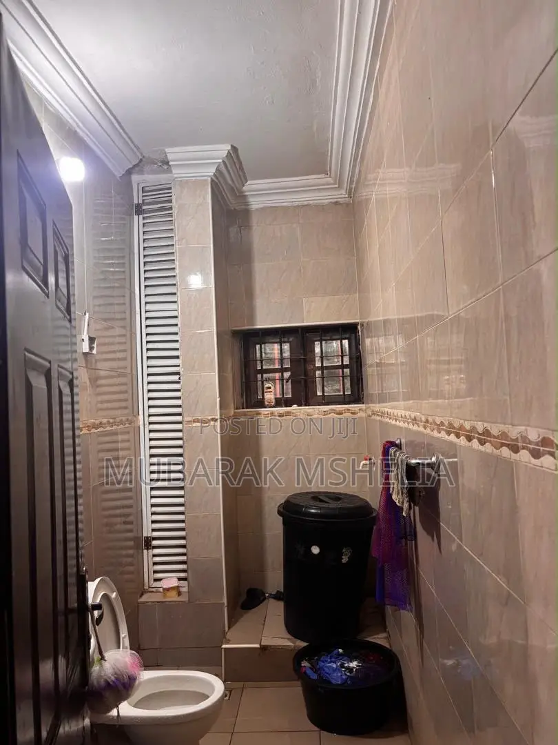 3bdrm Block of Flats in Gwarinpa for sale in Gwarinpa