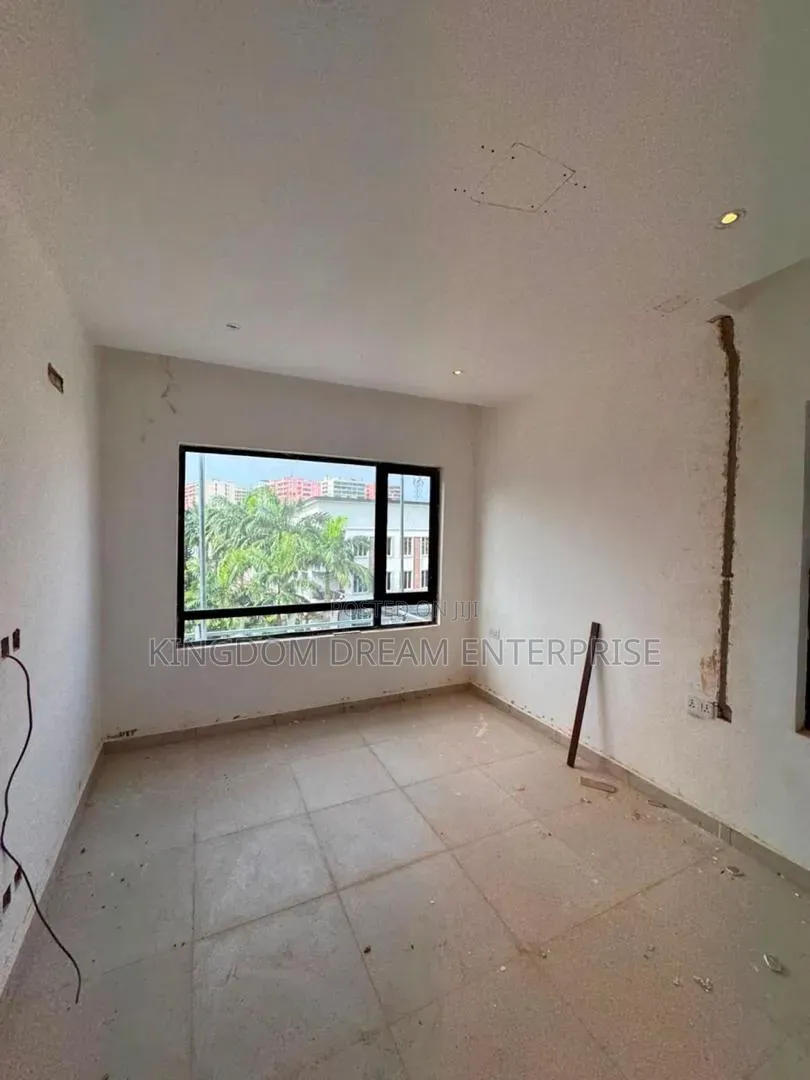 2bdrm Apartment in Ikoyi Lagos, Gerard Road for sale in Gerard Road