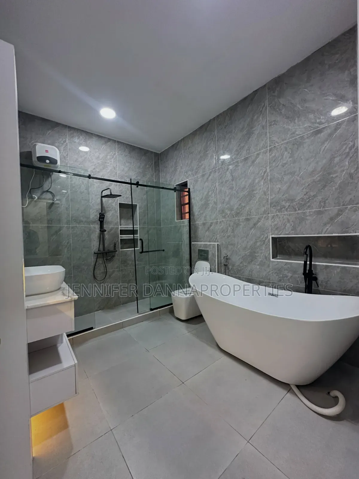 4bdrm Duplex in Golden Park Estate, Sangotedo for sale in Sangotedo