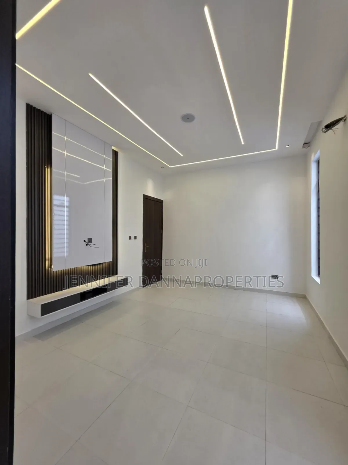 5bdrm Duplex in Ado / Ajah for sale in Ado / Ajah