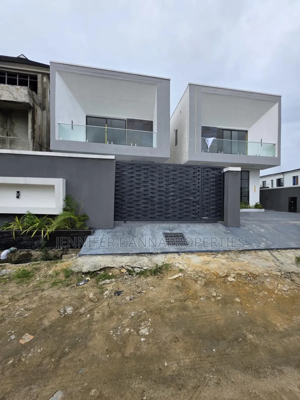 5bdrm Duplex in Ado / Ajah for sale in Ado / Ajah