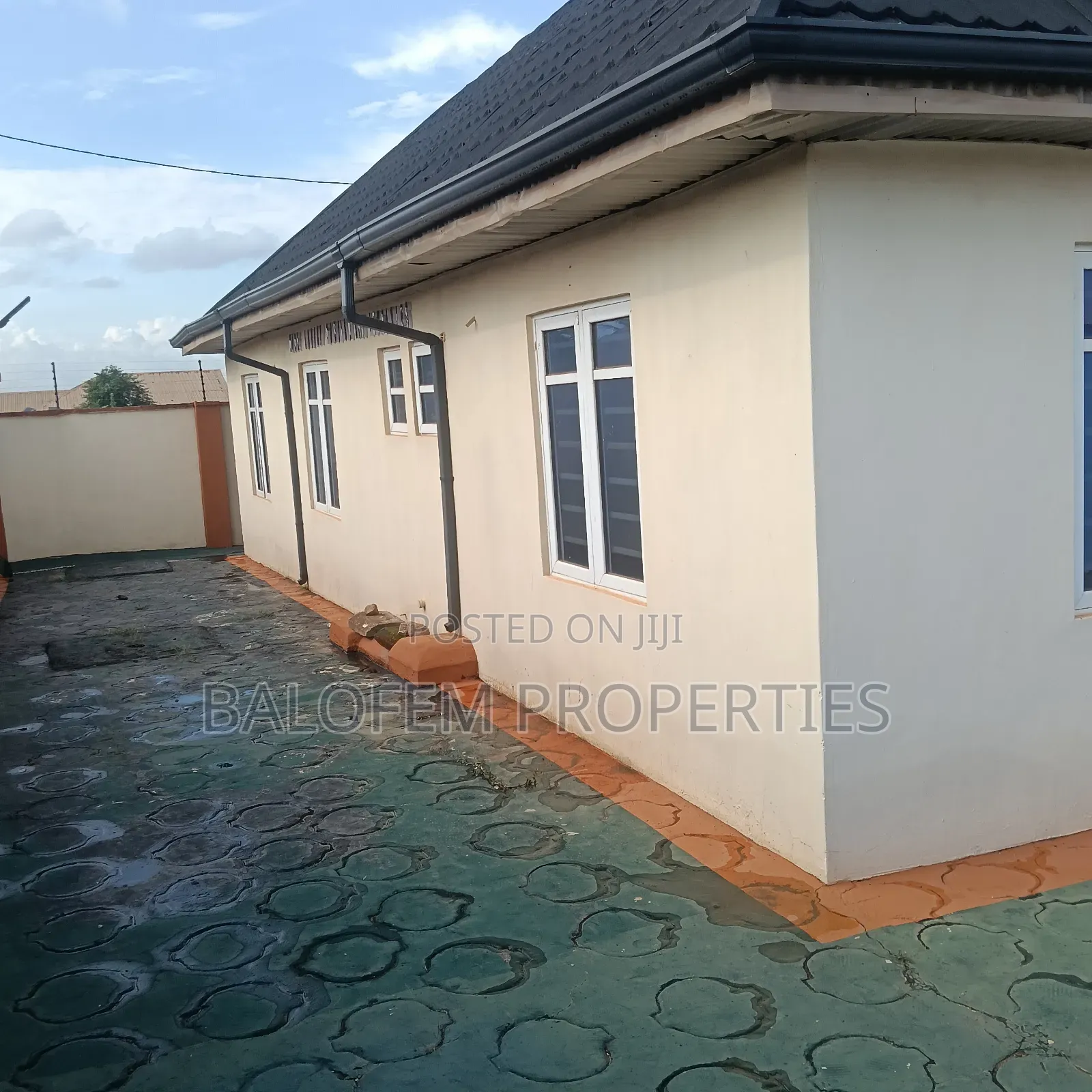 Furnished 7bdrm House in Balofem Properties &, Abeokuta North for sale in Abeokuta North