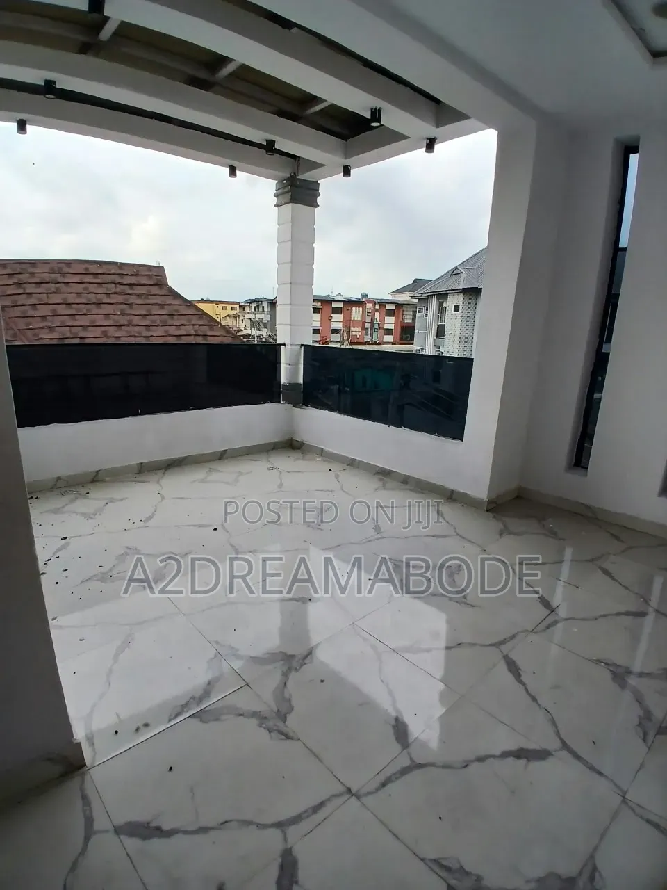 4bdrm Duplex in Off Ogudu Gra for sale in Ogudu Road