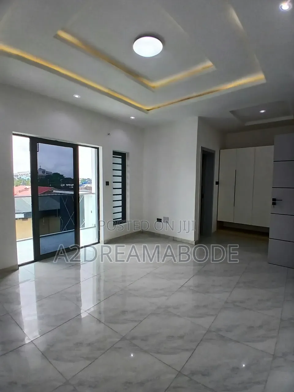 4bdrm Duplex in Ogudu Gra for sale in Ogudu GRA