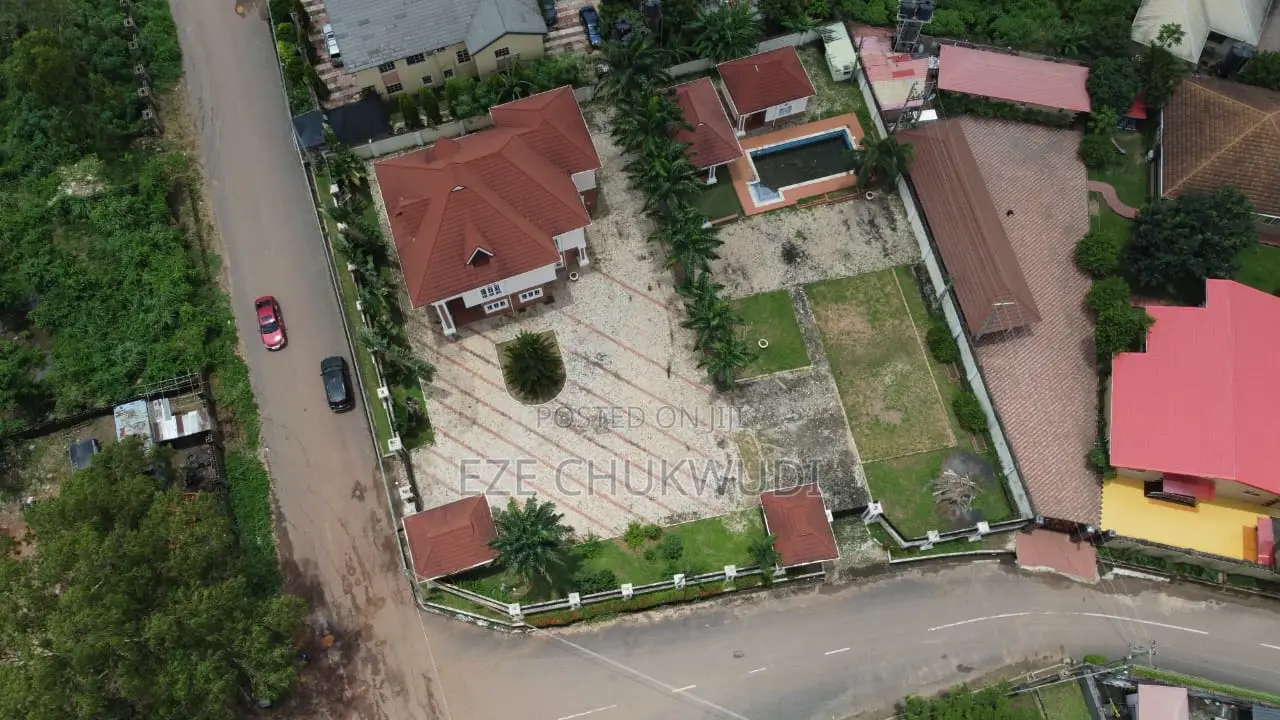 5bdrm Duplex in Golf Estate, Enugu for sale in Enugu