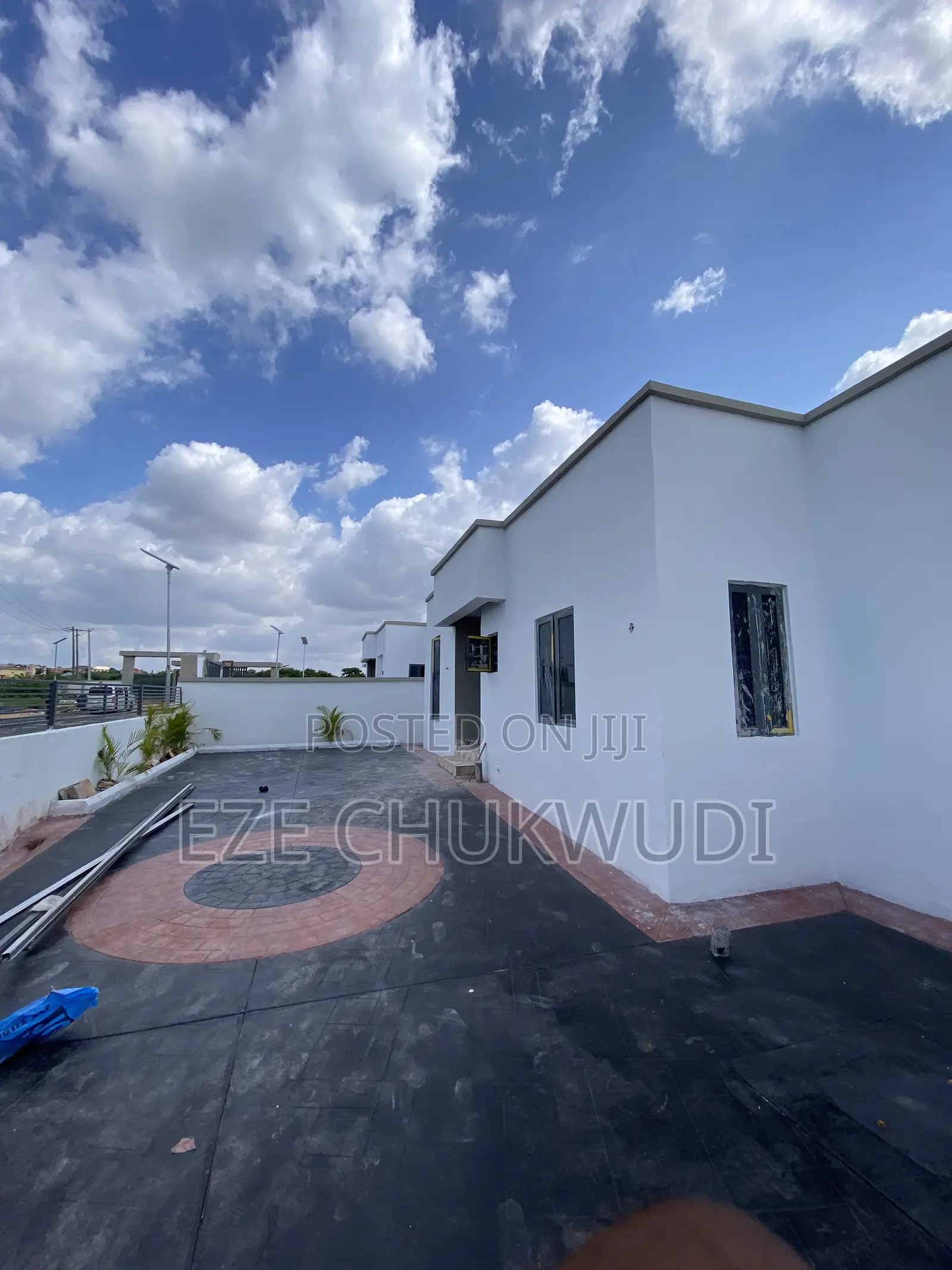 3bdrm Bungalow in Nike Lake Axis, Enugu for sale in Enugu