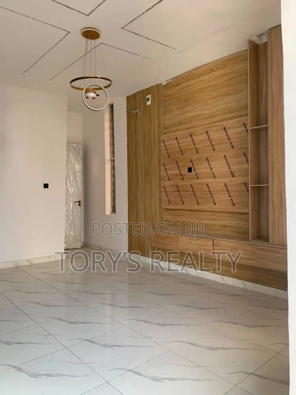 4bdrm Duplex in Ikota for sale in Ikota