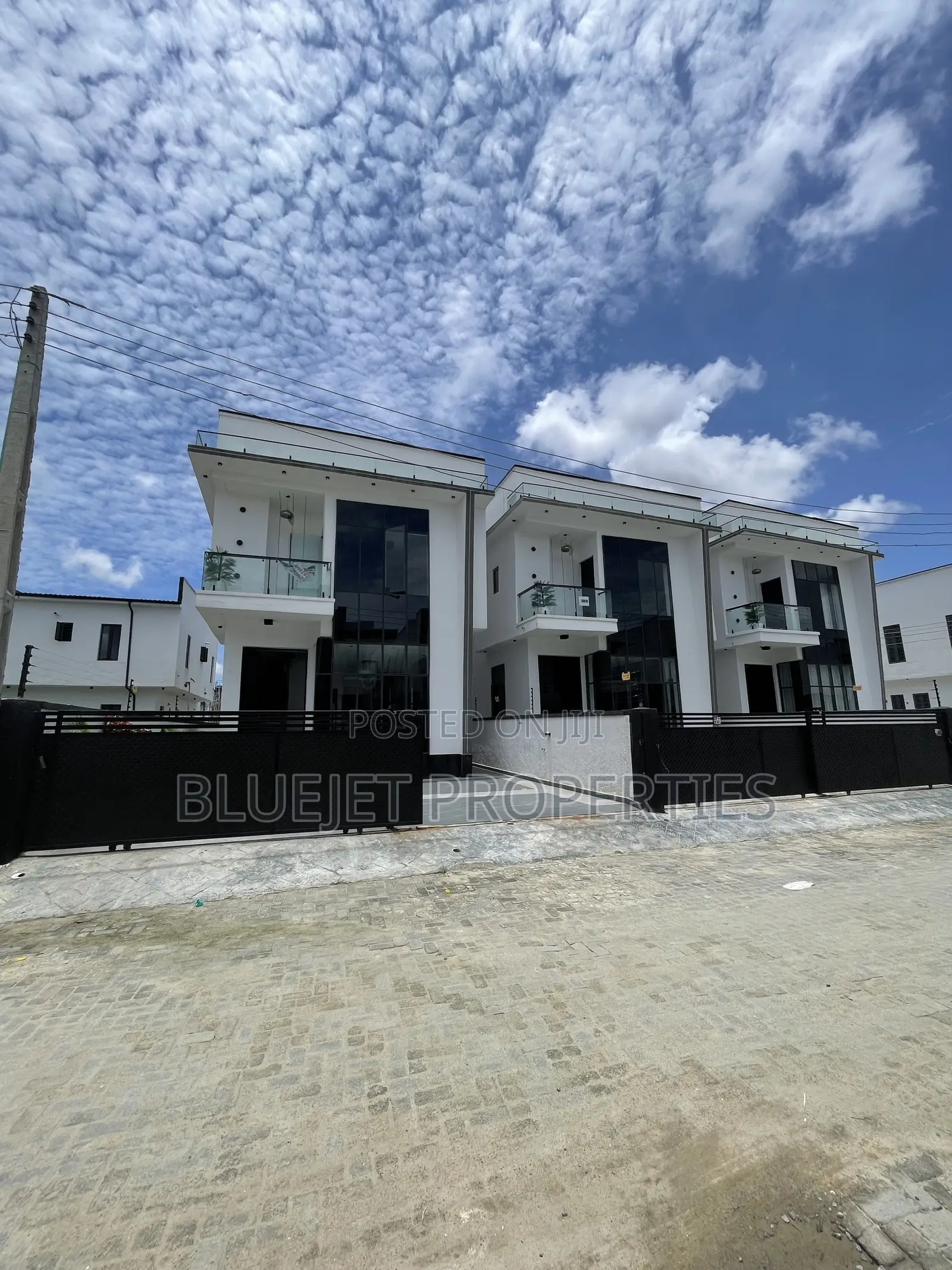 4bdrm Duplex in Ajah for sale in Ado / Ajah
