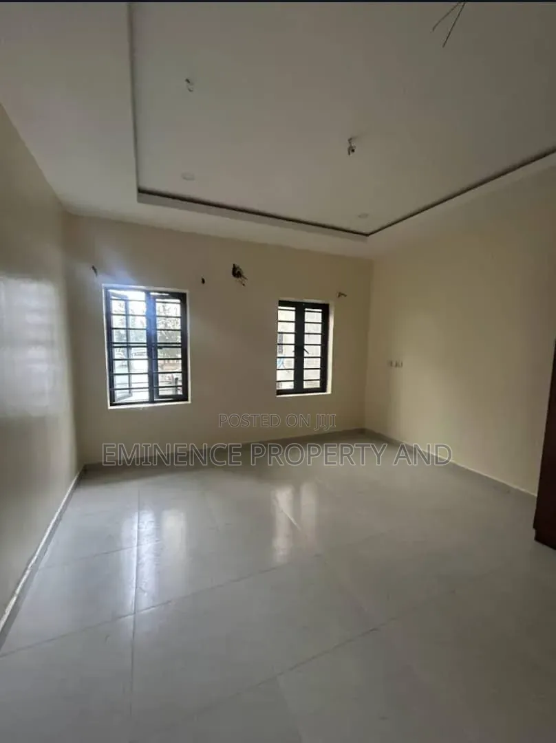 2bdrm Apartment in Ikota for sale in Ikota