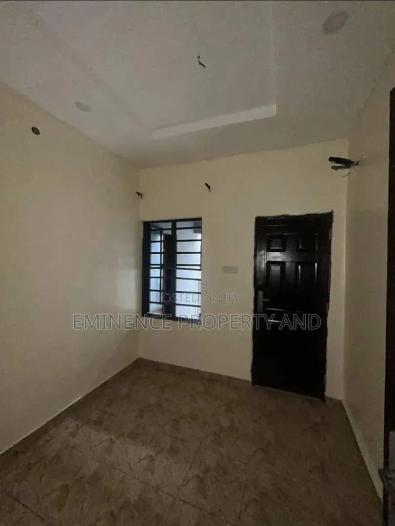 2bdrm Apartment in Ikota for sale in Ikota