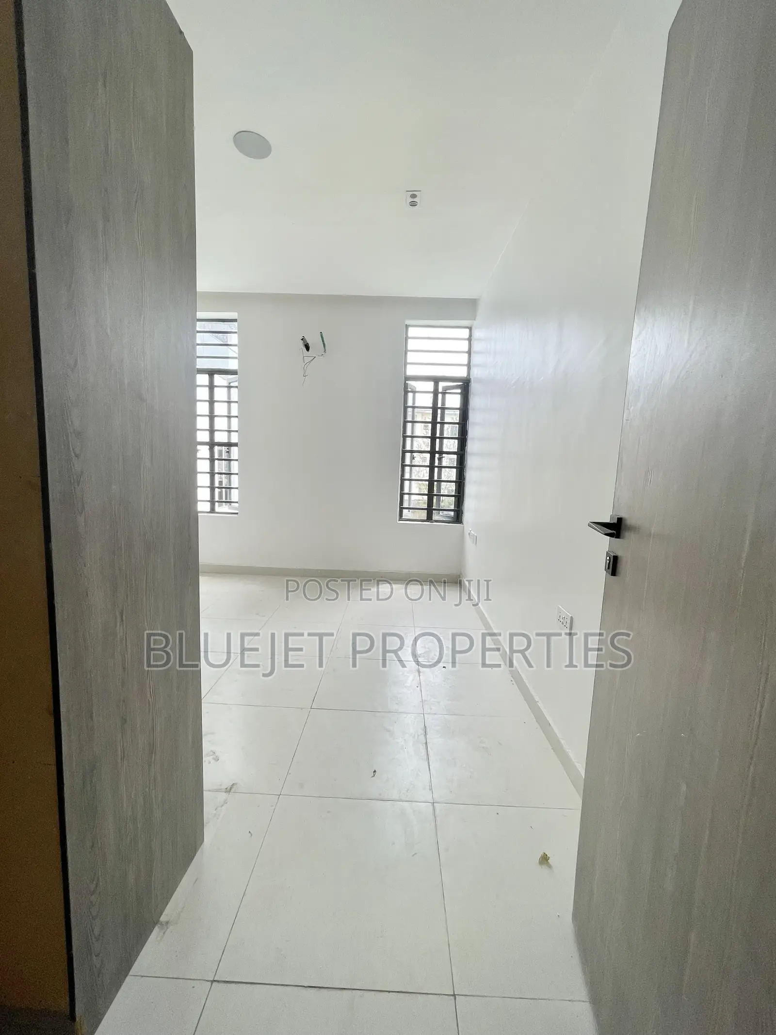 2bdrm Apartment in Lekki, Osapa london for sale in Osapa london