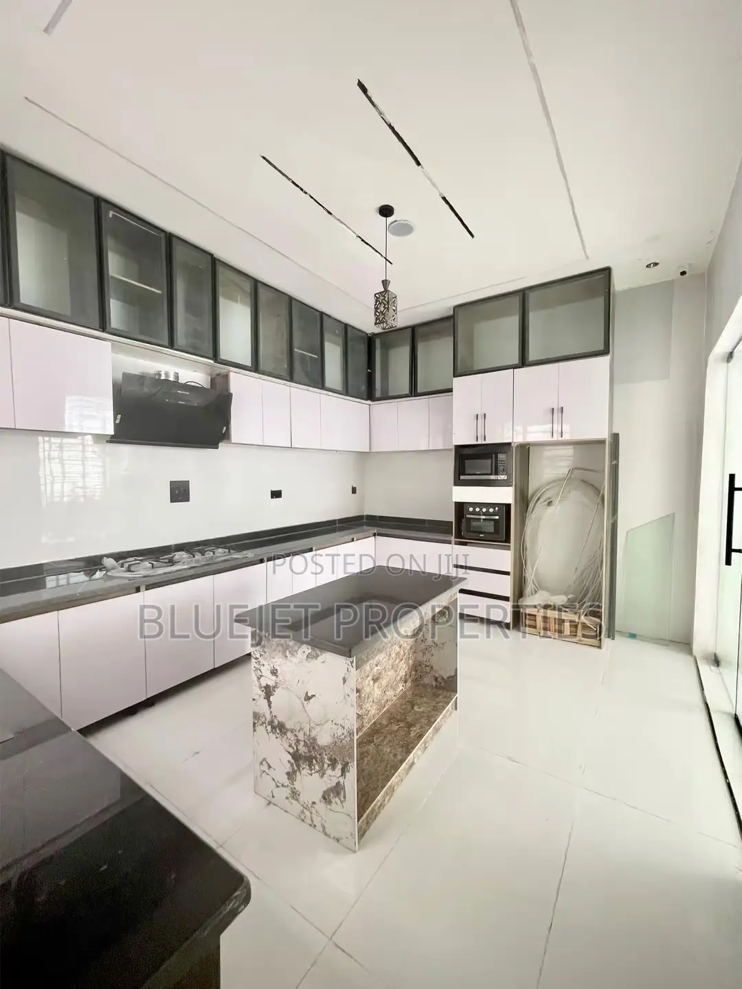 4bdrm Duplex in Ajah for sale in Ado / Ajah