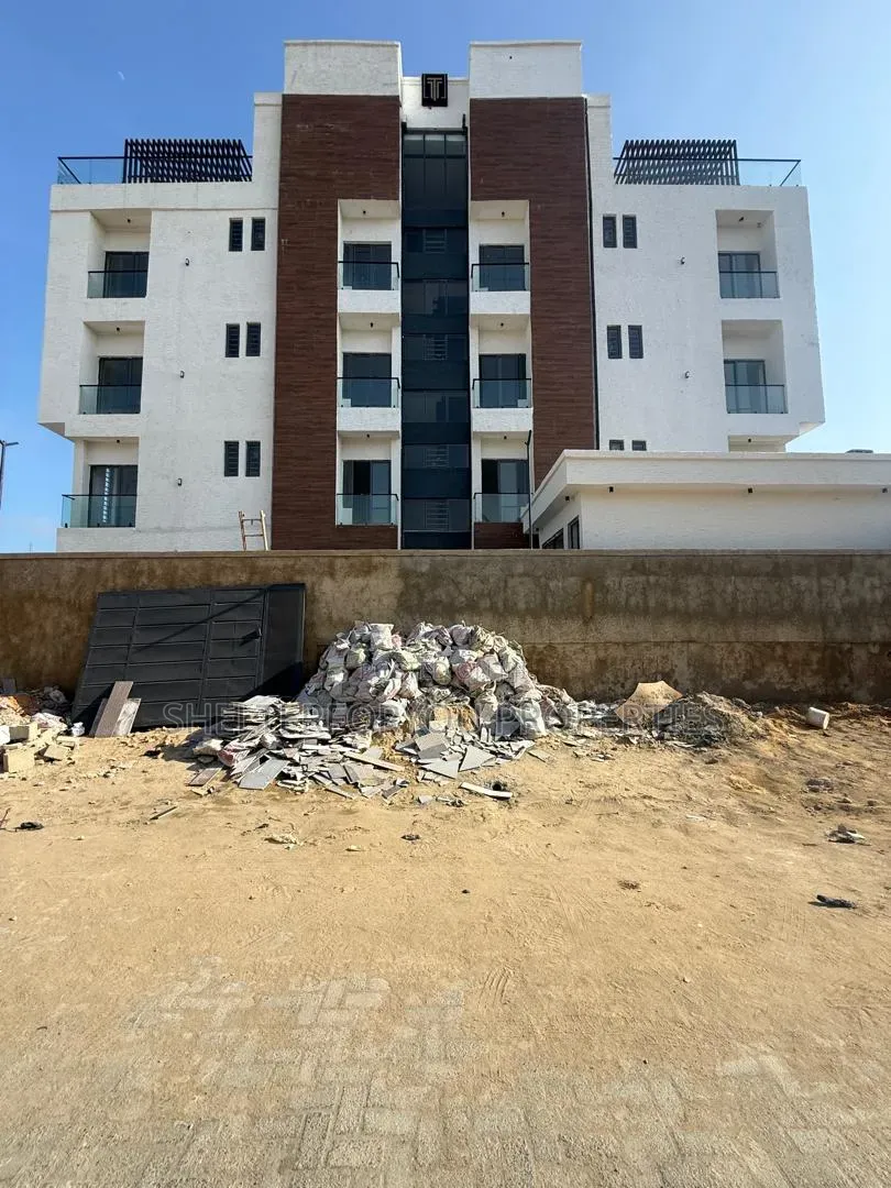 3bdrm Apartment in Ikate for sale in Ikate