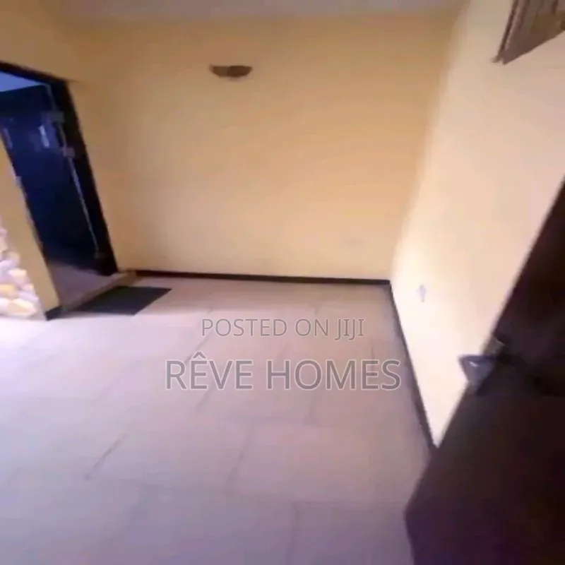 5bdrm Duplex in Phase 2 for rent in Phase 2