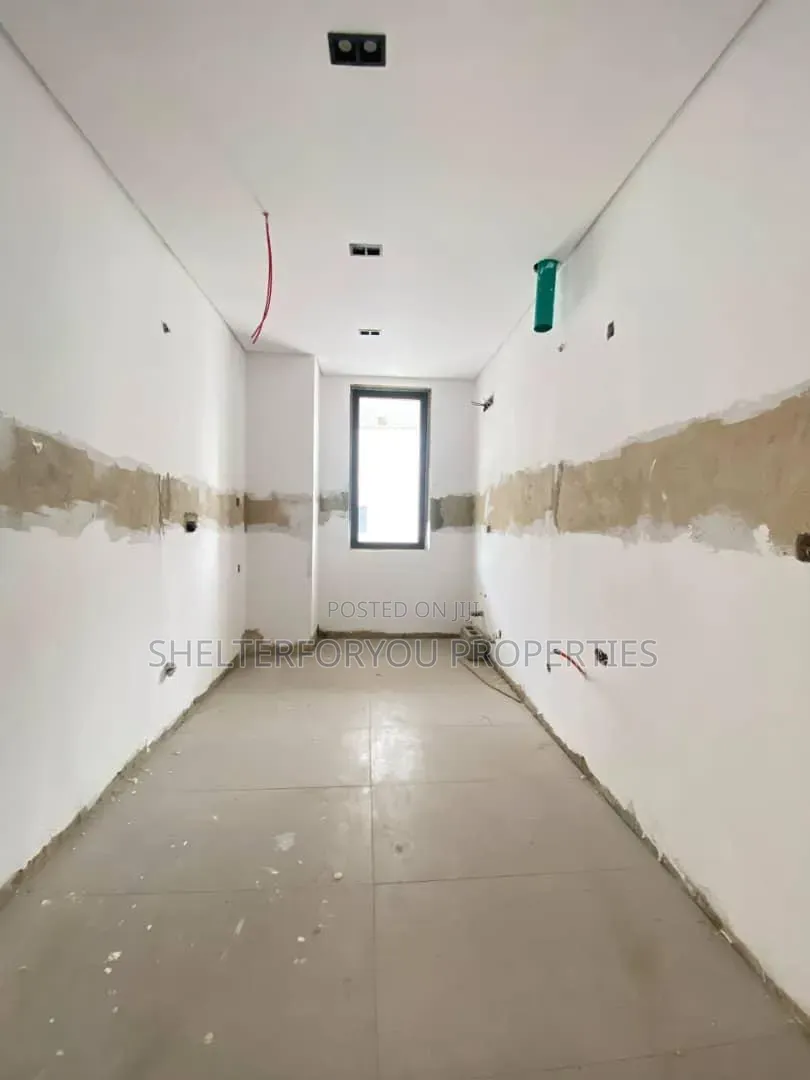 3bdrm Apartment in Victoria Island Extension for sale in Victoria Island Extension