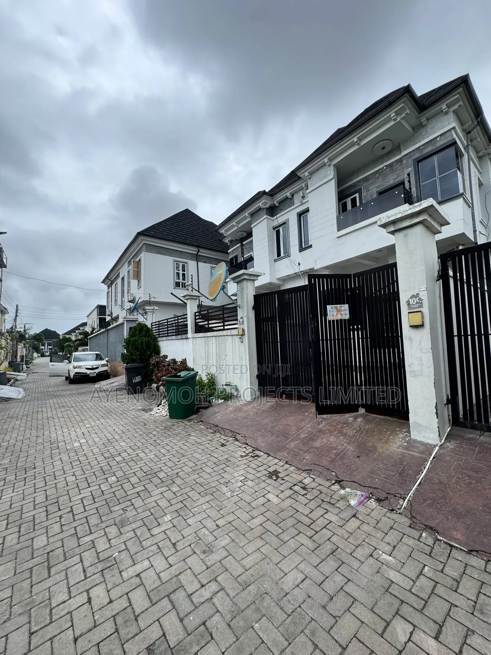 4bdrm Duplex in Tulip Haven Estate, Chevron for sale in Chevron