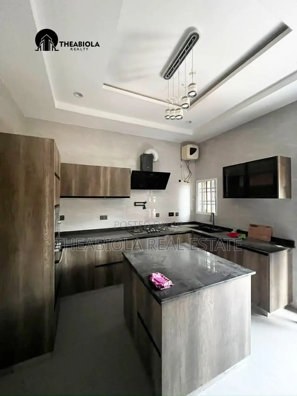 Furnished 4bdrm Townhouse/Terrace in Katampe (Main) for sale in Katampe (Main)