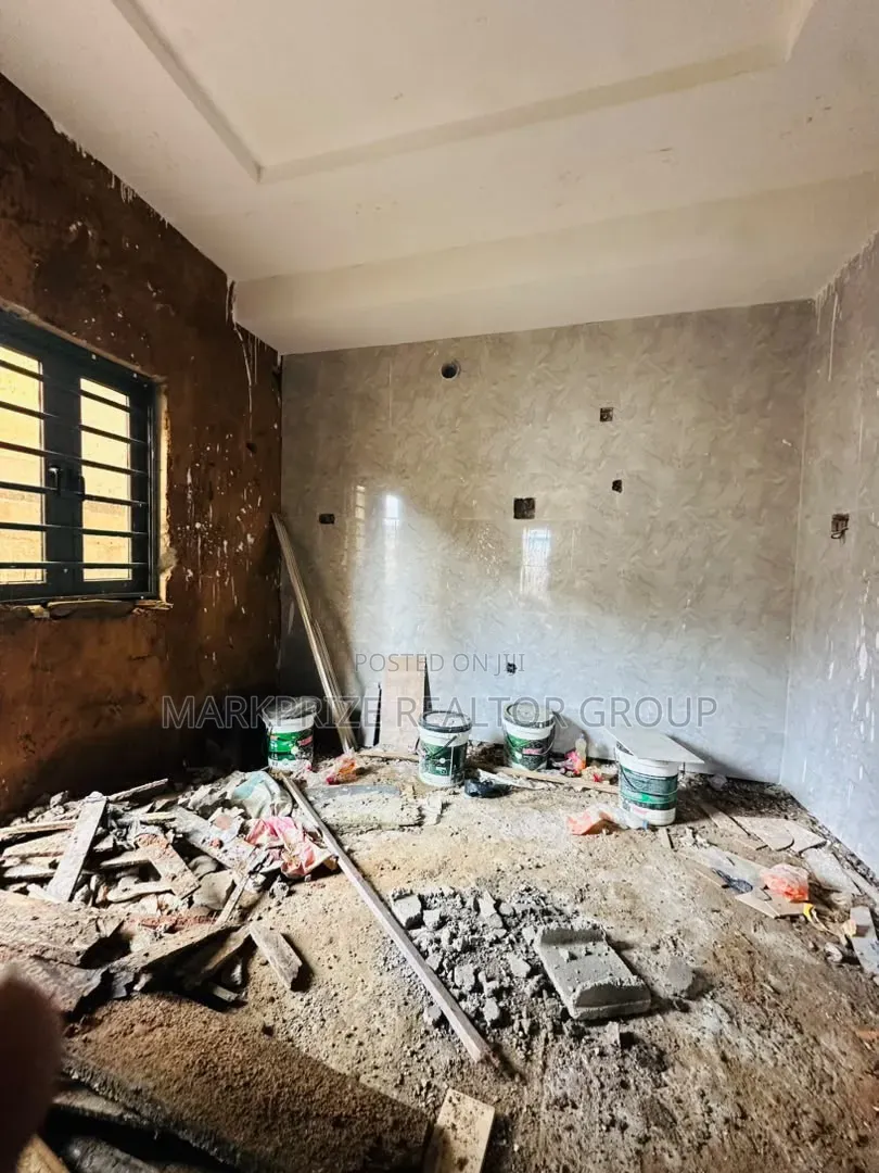 4bdrm Duplex in Magodo Gra Phase 1 for sale in GRA Phase 1