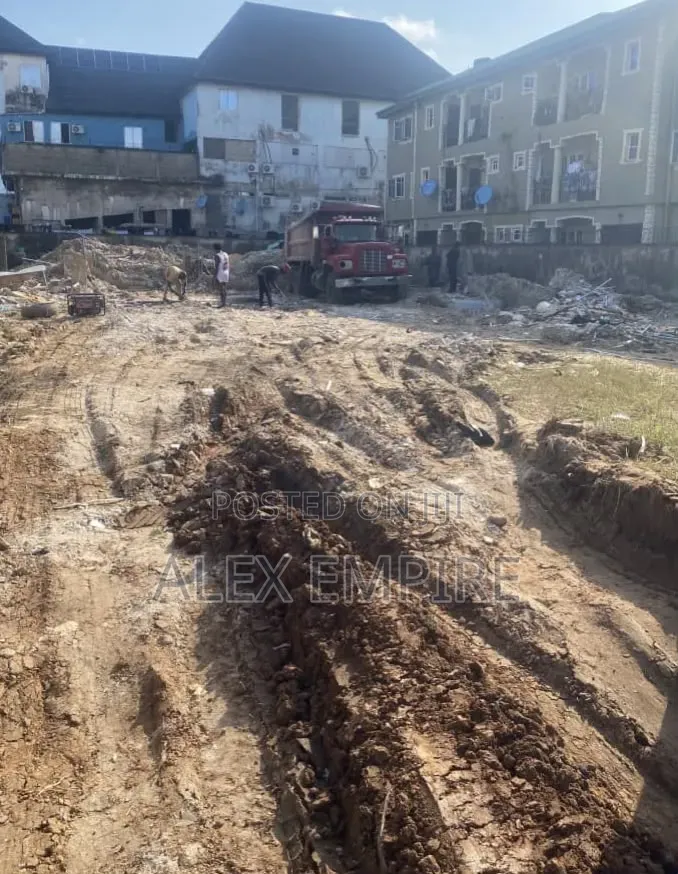 Land for Sale in Alidada in Ago Palace