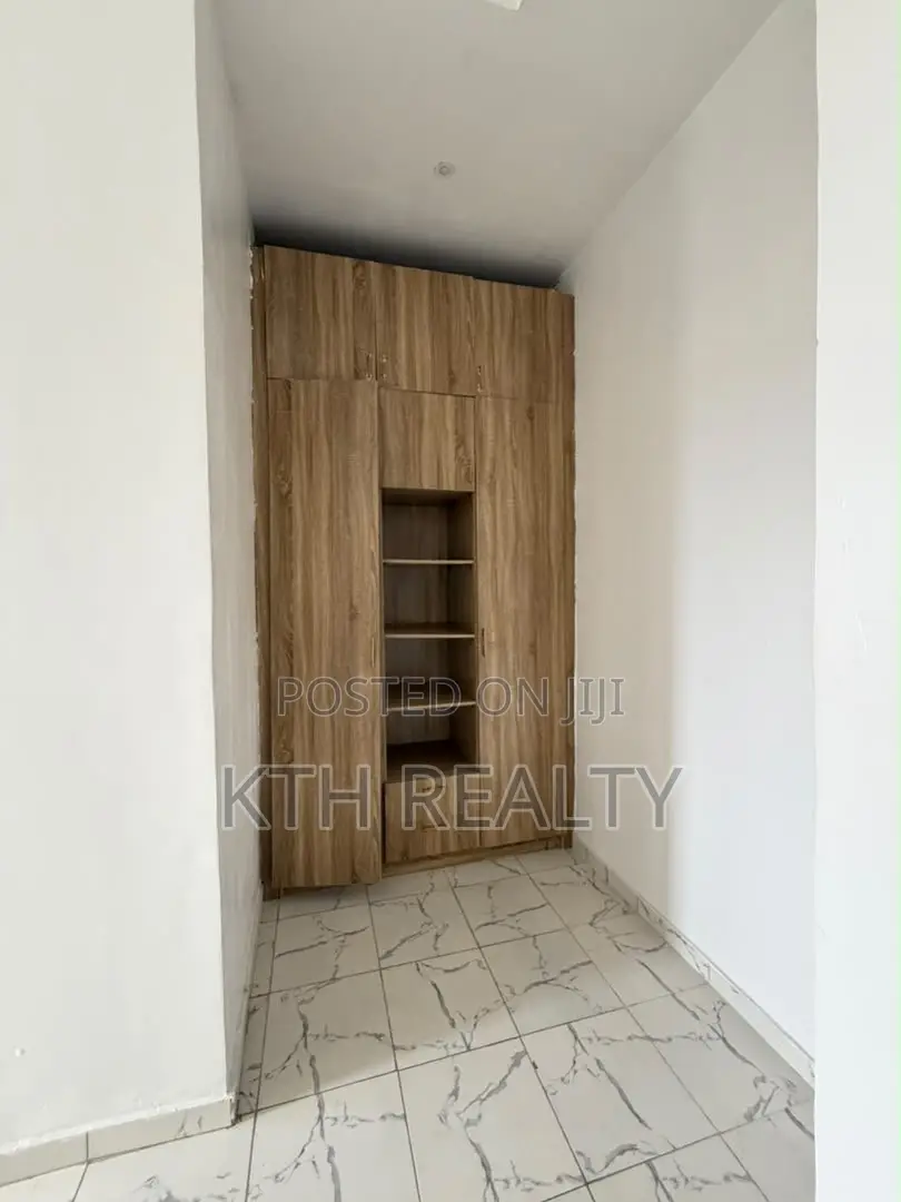 2bdrm Apartment in Agungi for rent in Agungi