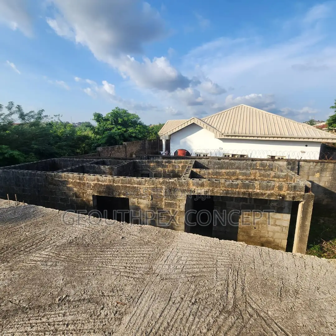4bdrm Duplex in Akilapa Estate, Jericho for sale in Jericho