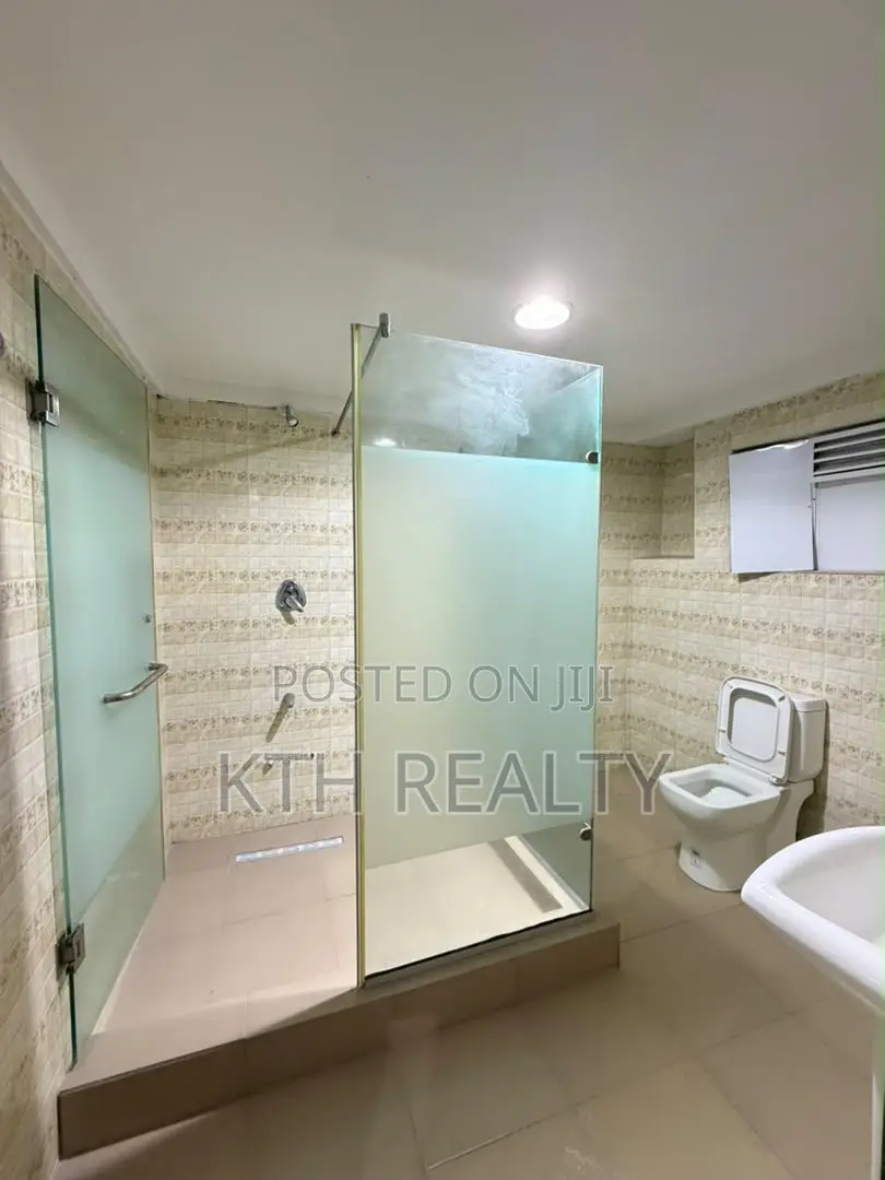 5bdrm Duplex in Lekki for rent in Lekki Phase 1